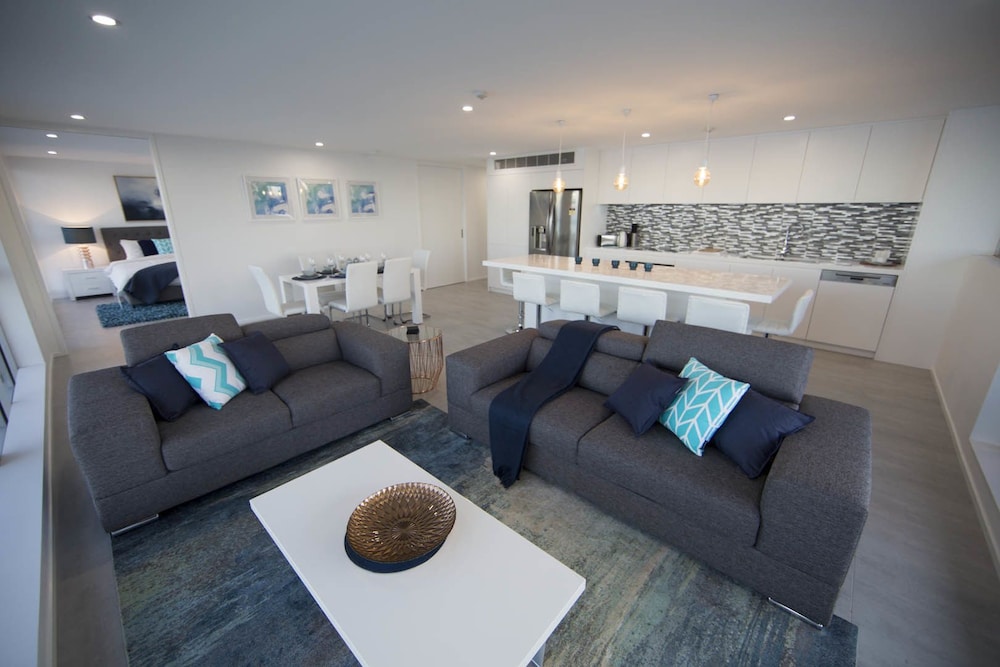 金沙私人公寓飯店,GOLDEN SANDS PRIVATE APARTMENTS