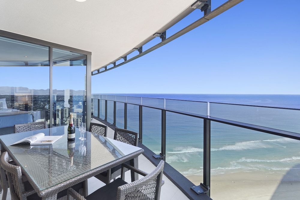 假日衝浪魂天堂飯店,HOLIDAY HOLIDAY SOUL SURFERS PARADISE