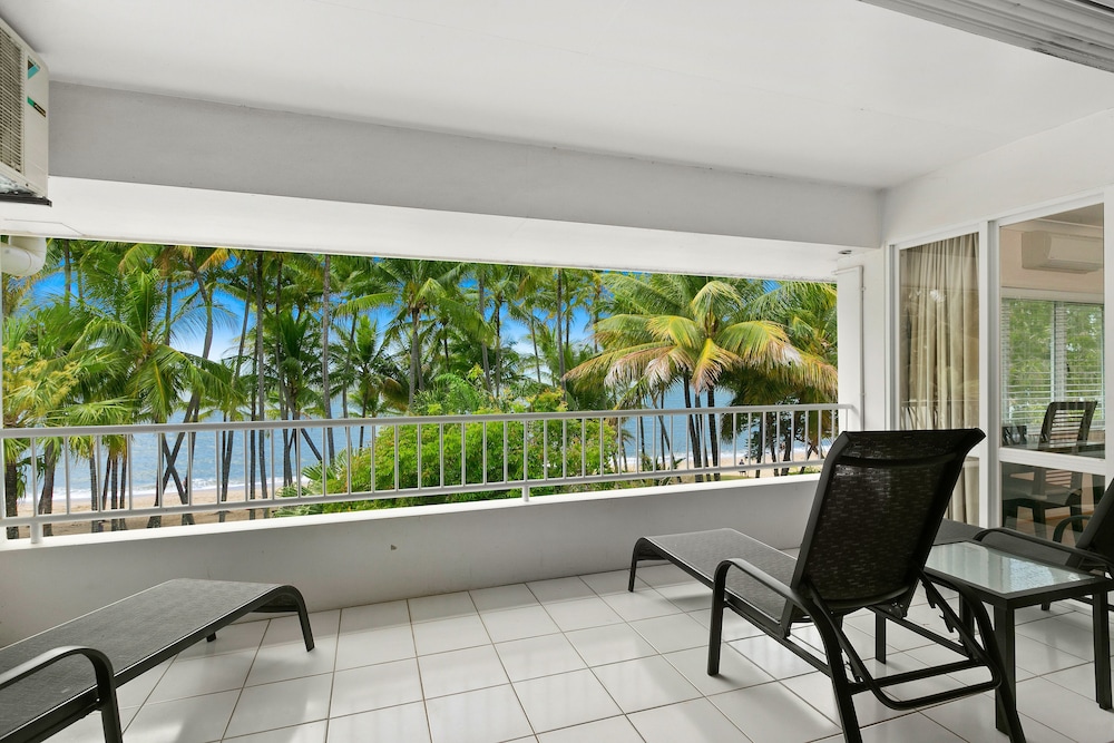 阿拉曼達海濱度假村海濱出租公寓 25,BEACHFRONT APT IN ALAMANDA BEACHFRONT RESORT 25