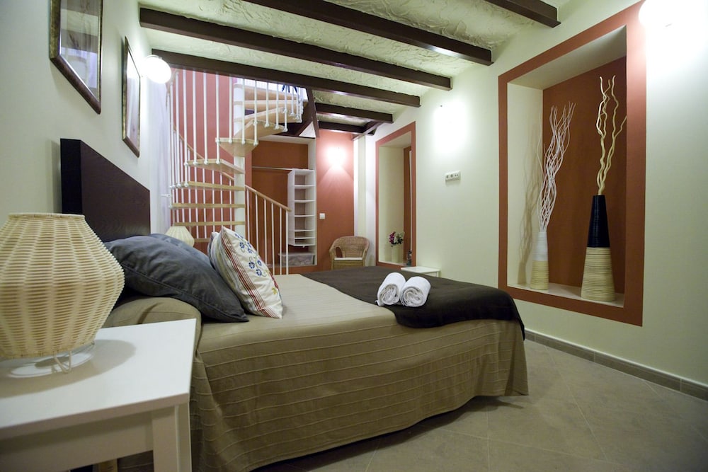 維維恩達斯卡米諾德普拉多觀光飯店,VIVIENDAS TURISTICAS CAMINO DEL PRADO