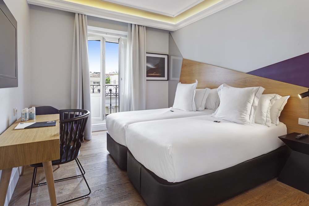 單次雷克萊特 04 飯店,ONE SHOT RECOLETOS 04