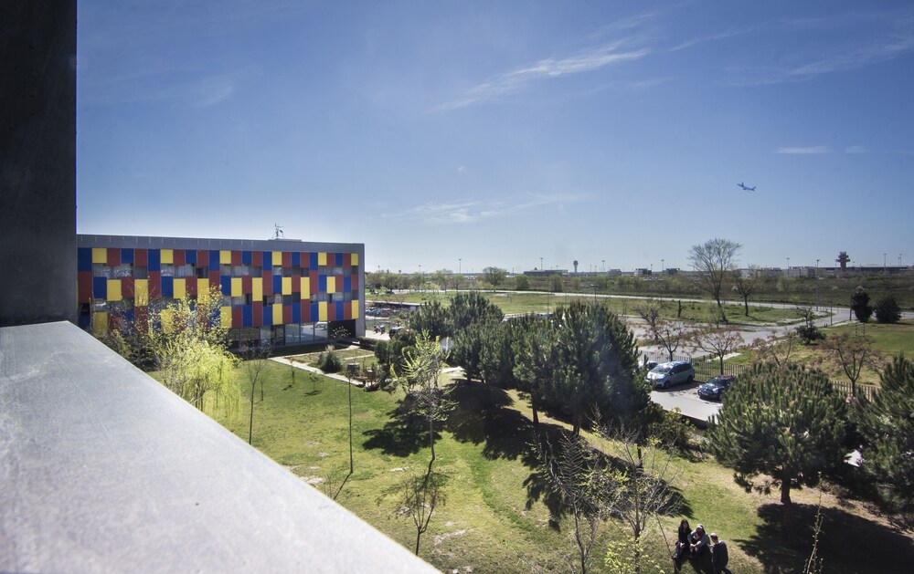 埃斯普萊中心青年旅舍,CENTRE ESPLAI HOSTEL