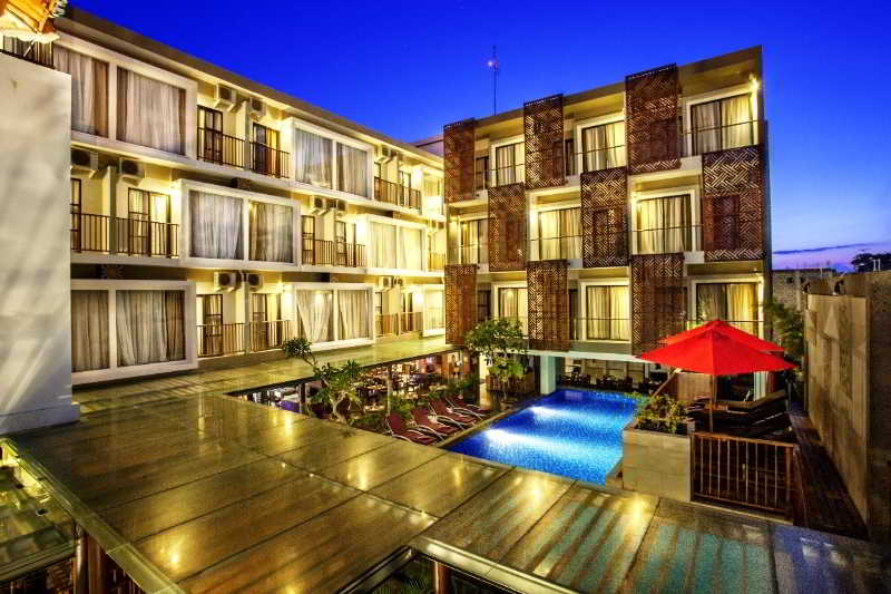 峇里島水明漾地平線飯店,HORISON SEMINYAK BALI