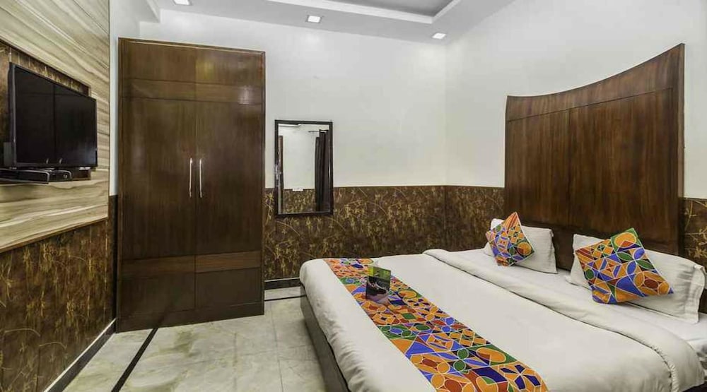 機場 J P 宮殿飯店,AIRPORT HOTEL J P PALACE