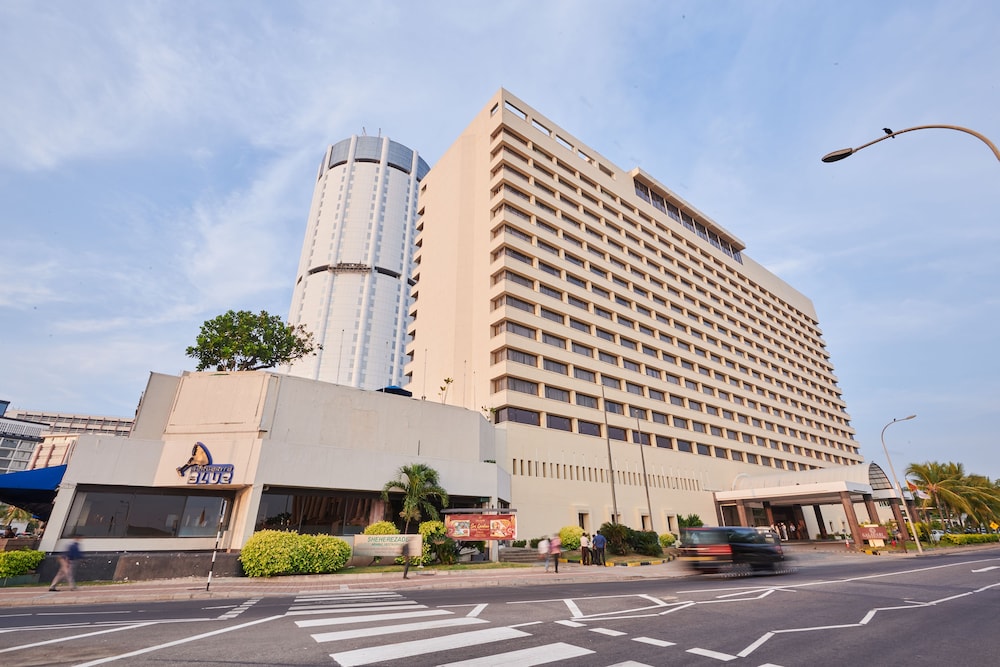 嘎拉達瑞飯店,GALADARI HOTEL