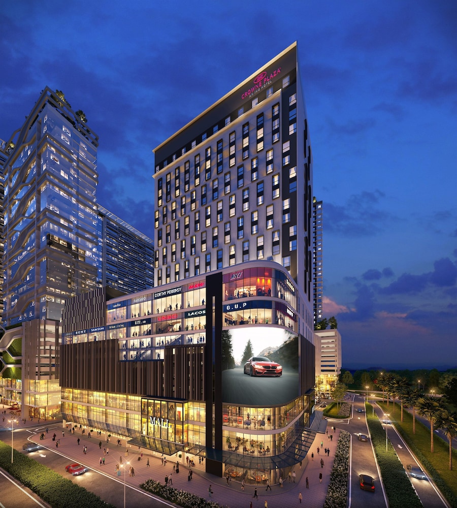 檳城海峽城皇冠假日飯店 IHG 旗下飯店,CROWNE PLAZA PENANG STRAITS CITY BY IHG