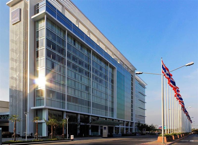 NOVOTEL BANGKOK IMPACT