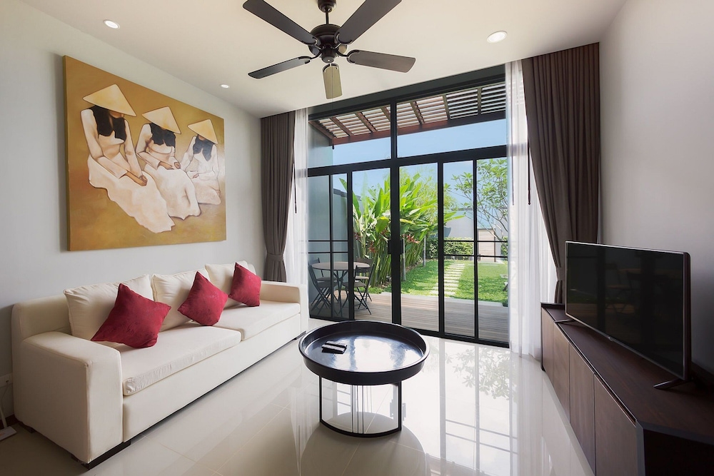 梅拉瑪別墅飯店,VILLA MIRIAMA