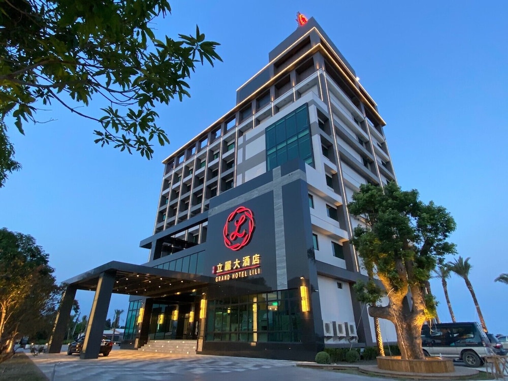 立麗大酒店,GRAND HOTEL LILI