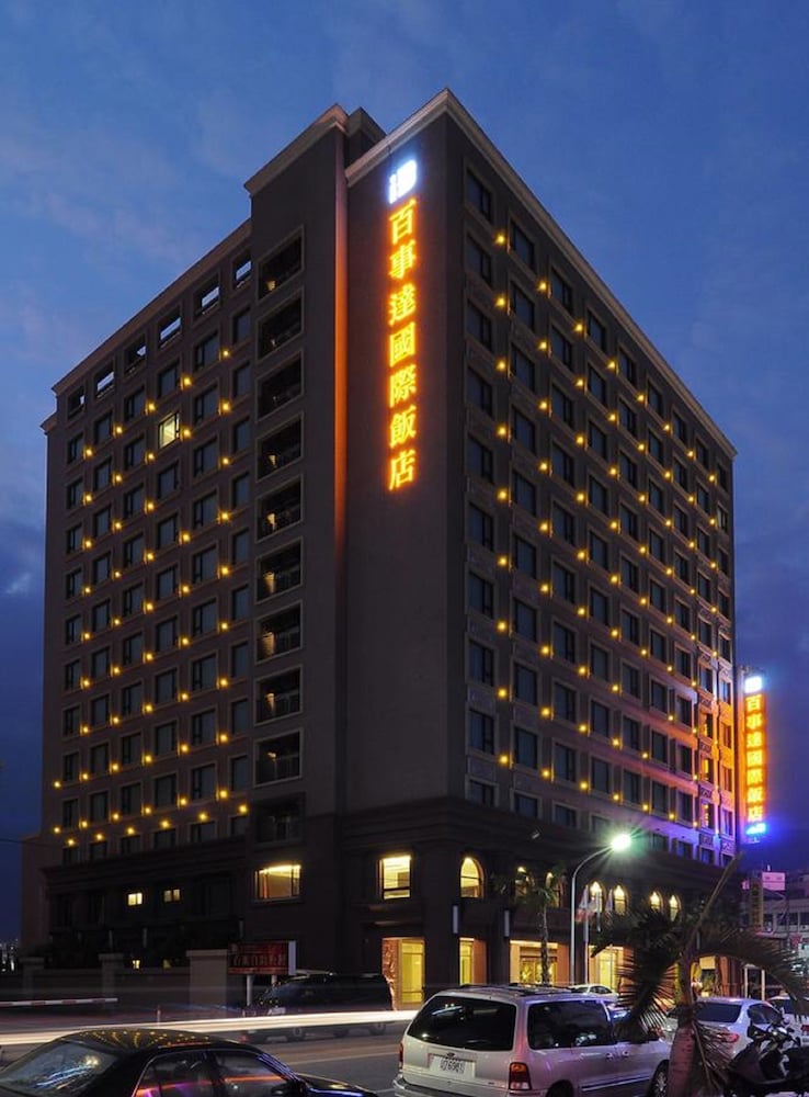 百事達國際飯店,BEST HOTEL