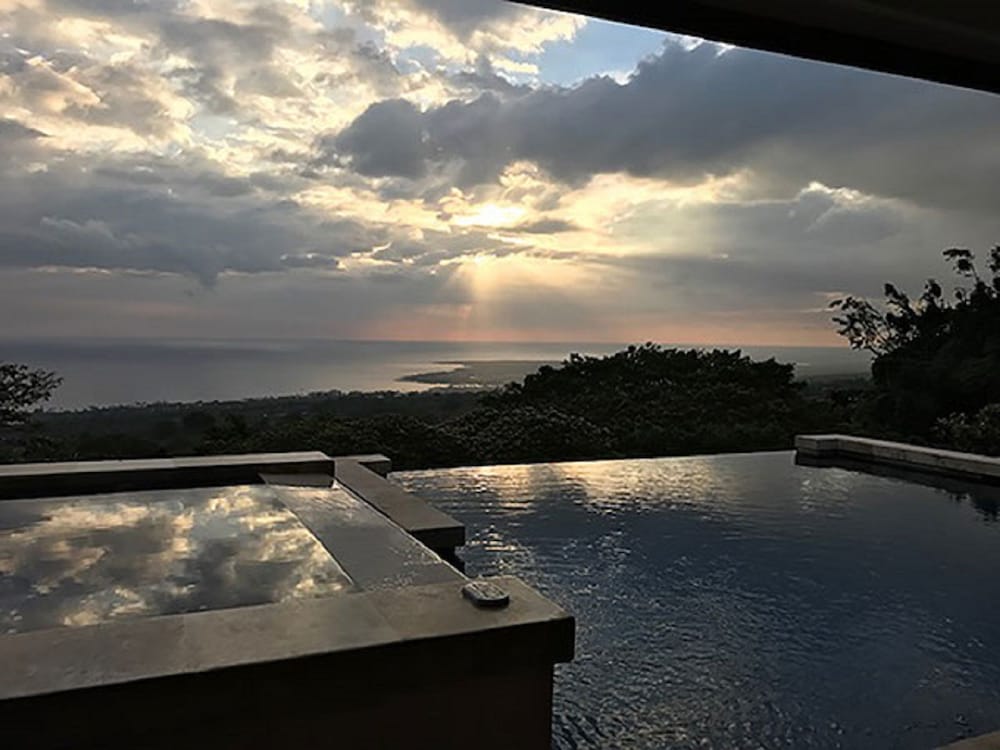 馬卡波諾飯店 - 4 房之家,MAKAPONO FOUR BEDROOM HOUSE