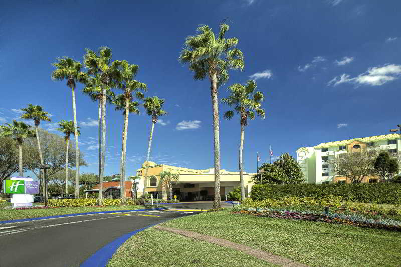 紐堡酒鄉智選假日套房快捷飯店,HOLIDAY INN RESORT ORLANDO LAKE BUENA VISTA