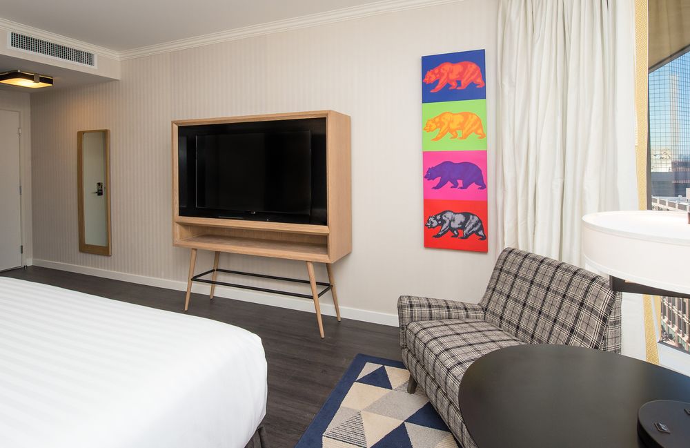 聖地牙哥布里斯托爾飯店,THE BRISTOL HOTEL SAN DIEGO