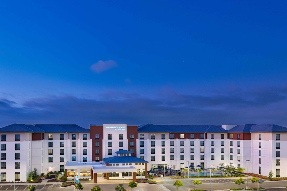 聖地牙哥機場/自由站萬豪唐普雷斯套房飯店,TOWNEPLACE SUITES BY MARRIOTT SAN DIEGO AIRPORT LIBERTY STATION