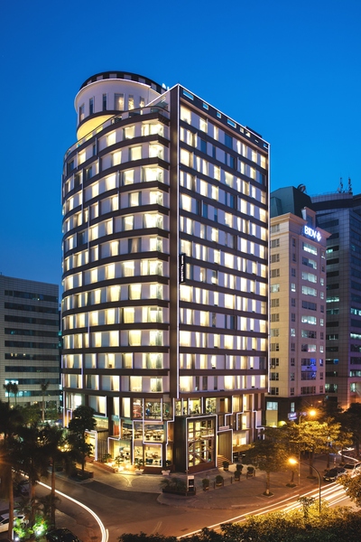 河內諾富特套房飯店,NOVOTEL SUITES HANOI