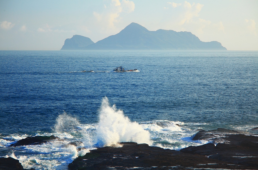 龜山島,登島體驗,賞鯨,牛奶海