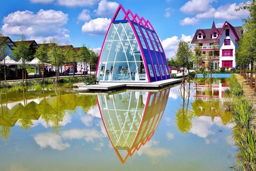 雲嘉旅遊 夢幻城堡 歐風玫瑰莊園 台版小京都 3d彩繪村 高跟鞋教堂2日 22ts929hi T 雲林 雄獅旅遊