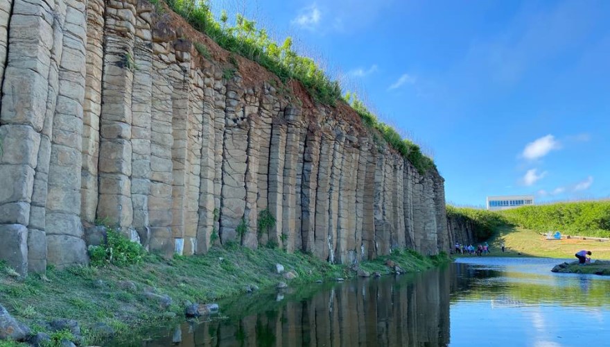 大菓葉柱狀玄武岩
