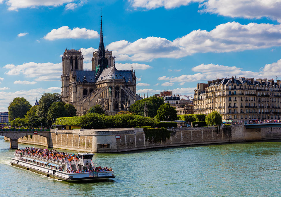 雄獅旅遊,法國旅遊,巴黎,塞納河遊船