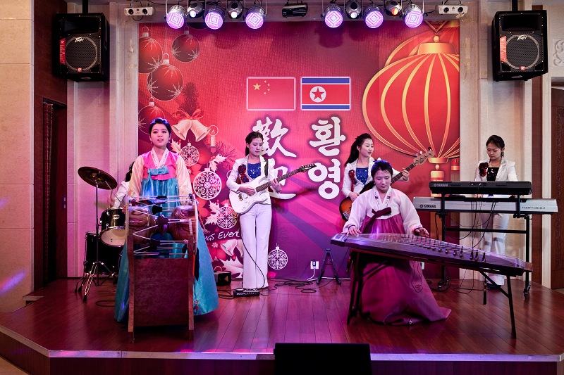 朝鮮歌舞宴