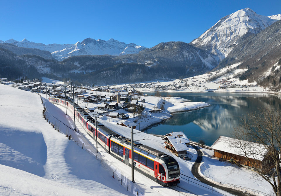 黃金列車,Luzern Interlaken Express