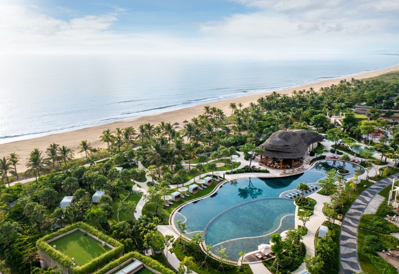 New World Hoianna Beach Resort