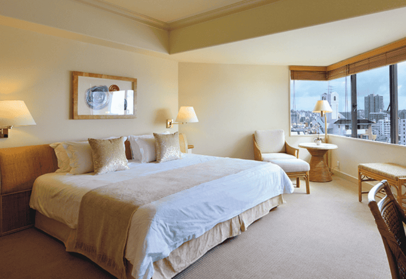 KING BED