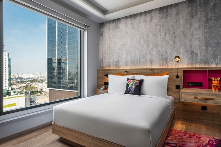 Moxy Bangkok Ratchaprasong