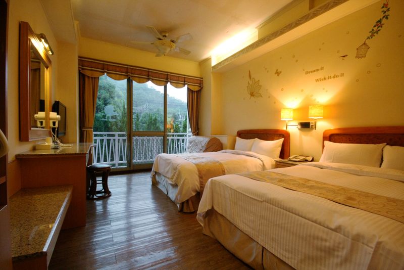 麗寶賽車主題旅店