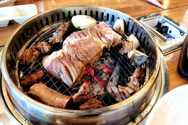 韓式碳烤豬排吃到飽,明倫進士