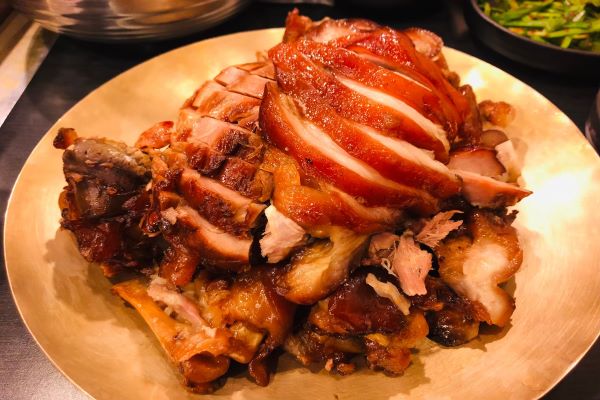 豬腳套餐,滿足五香