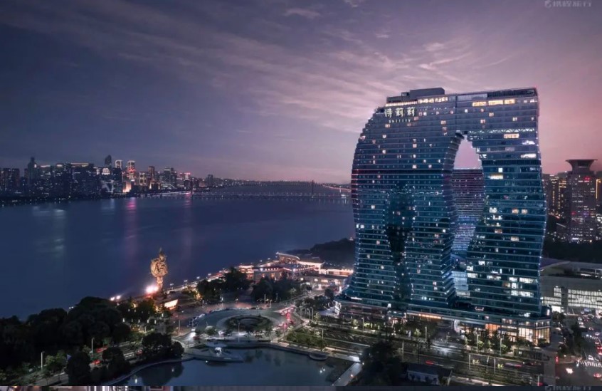 詩莉莉圖組橫幅