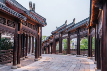 蟠龍天地