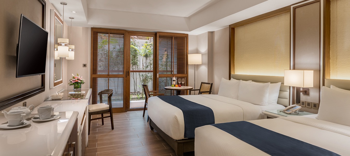 HENANN CRYSTAL SANDS