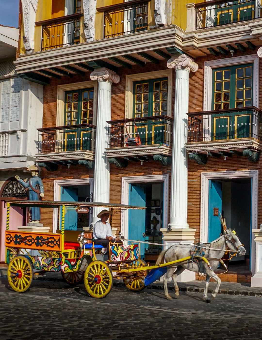 Las Casas Filipinas de Acuzar
