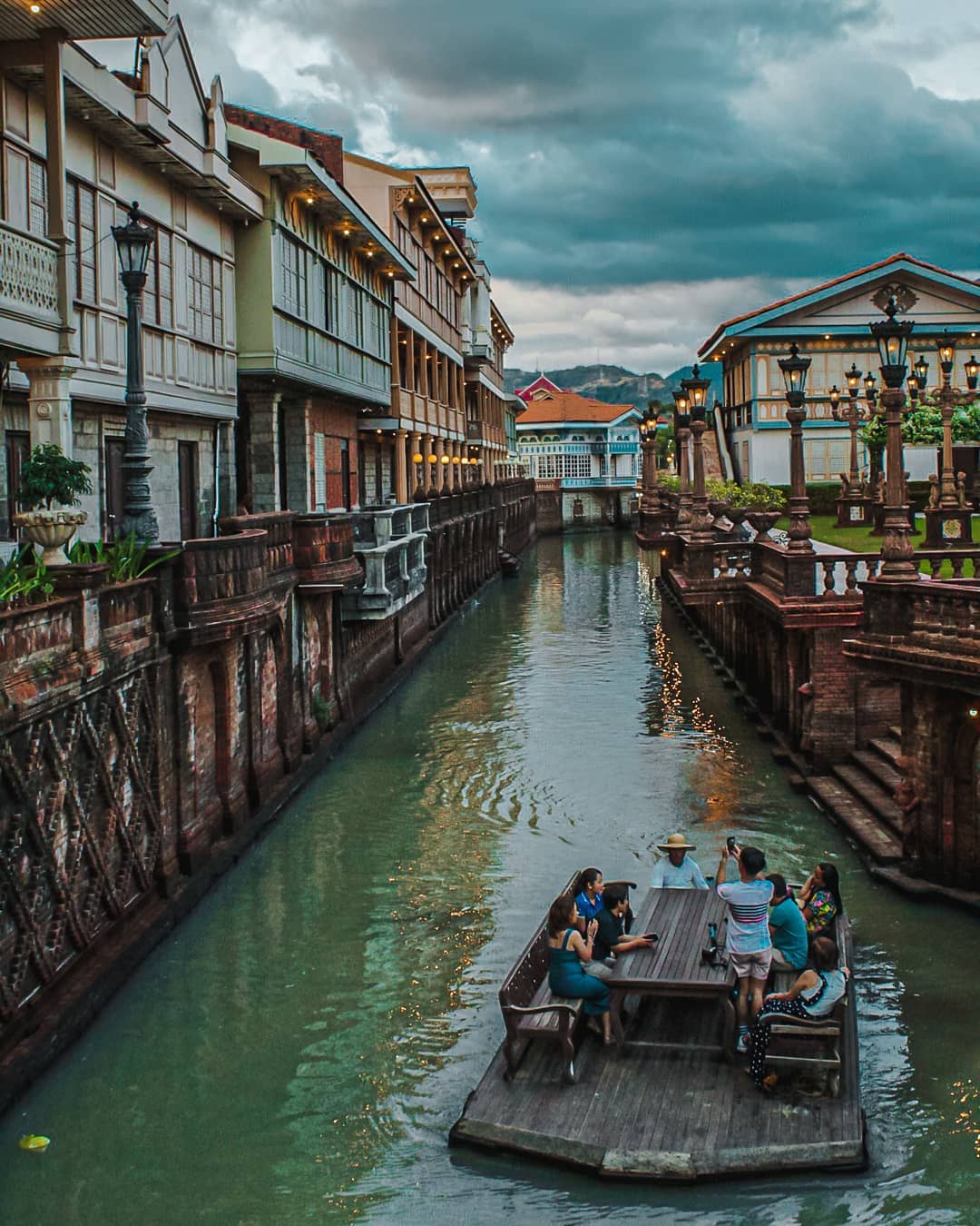 Las Casas Filipinas De Acuzar