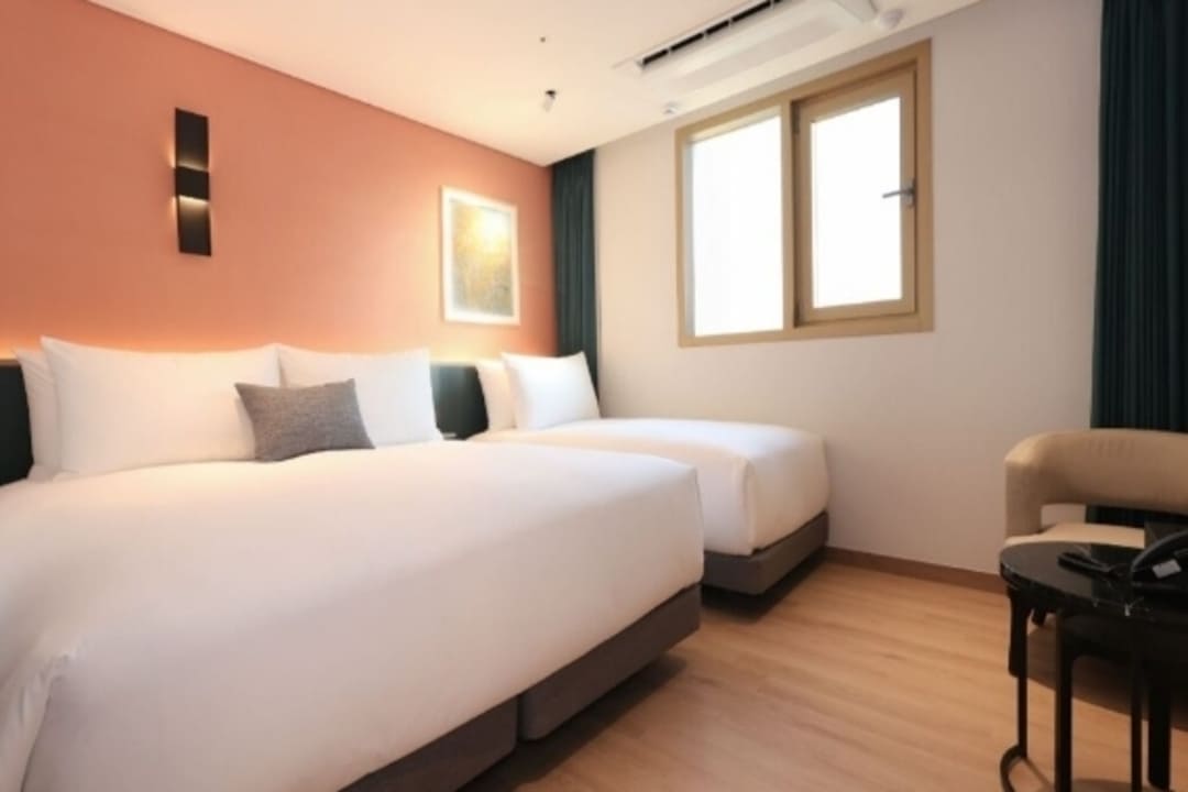 明洞新布朗中央飯店