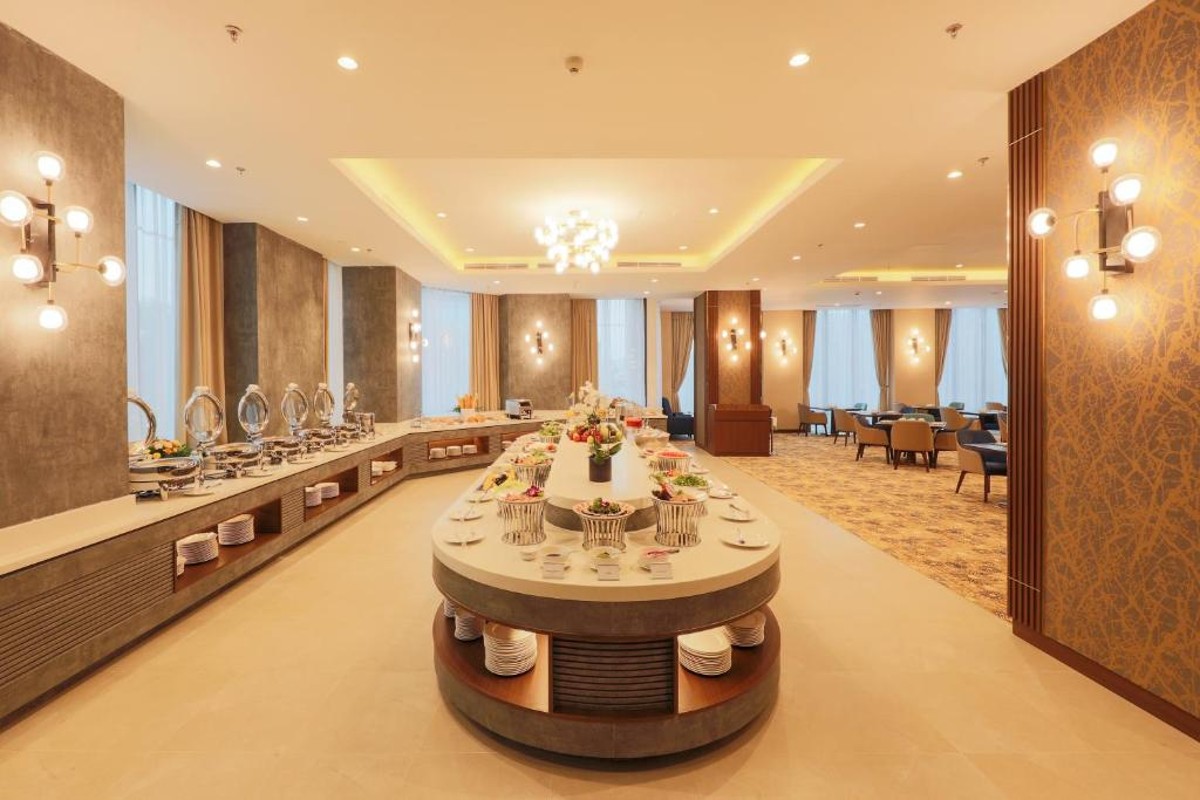 Grand Vista Hanoi Hotel