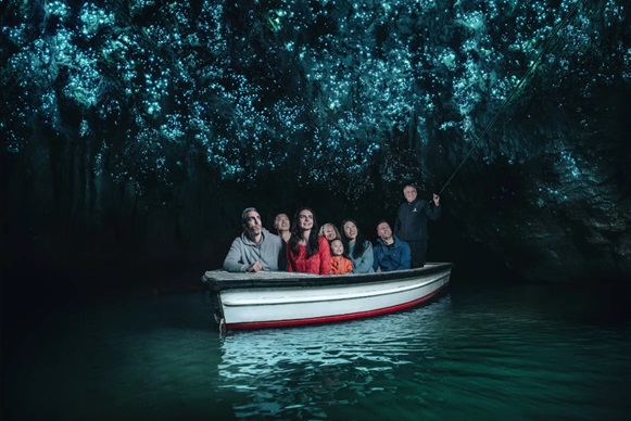 Waitomo Glowworm Cave