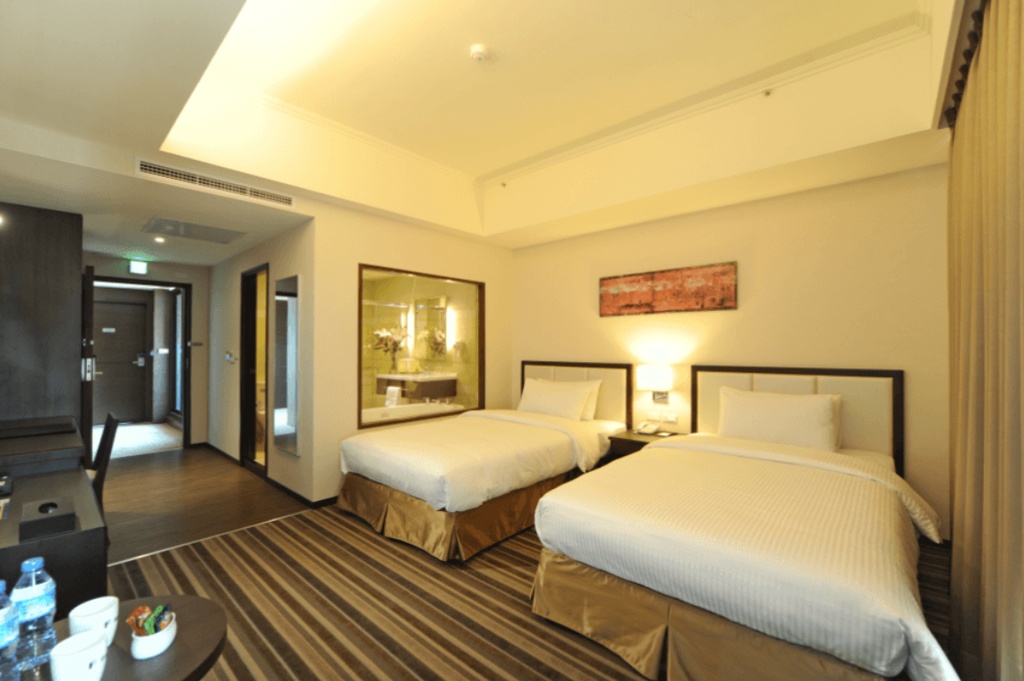 花蓮站前F HOTEL
