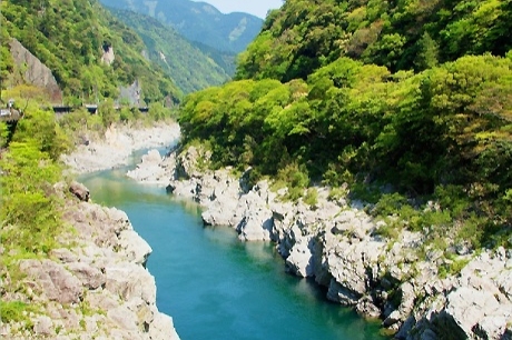 大步危峽