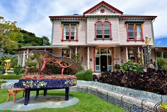 The Giants House
