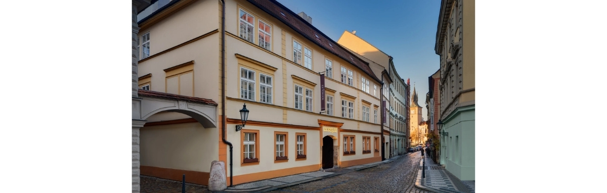 Augustine飯店_1200x382