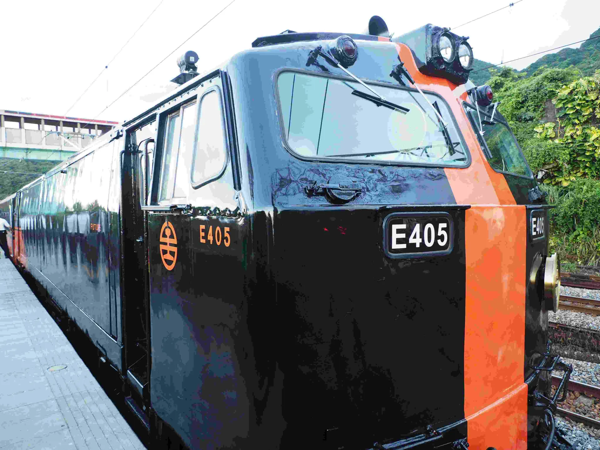 鳴日廚房,鳴日廚房列車