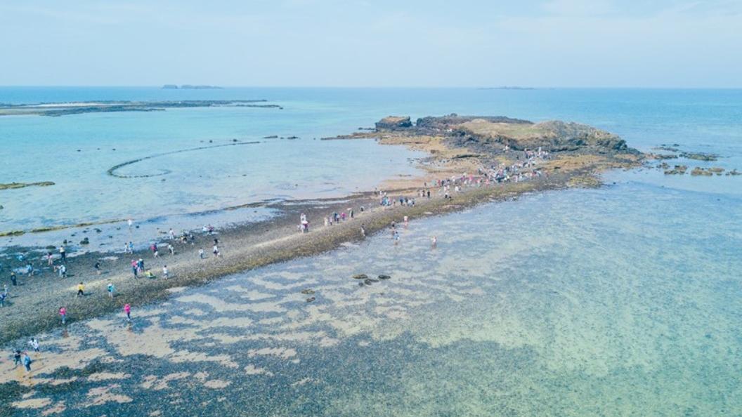 奎壁山．摩西分海