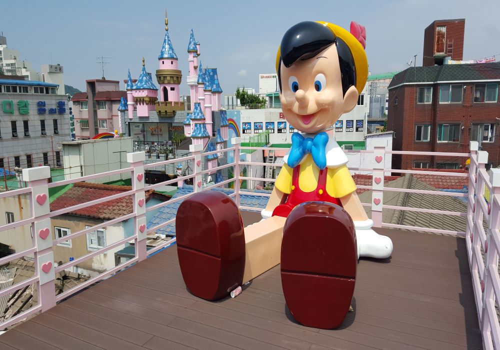 松月洞童話村