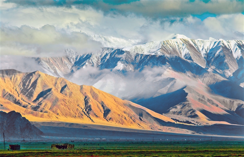 經典夏日北疆｜烏魯木齊.富蘊可可托海.喀納斯.禾木村五彩攤.魔鬼城.賽里木湖.伊犁那拉提12日｜國際品牌酒店
