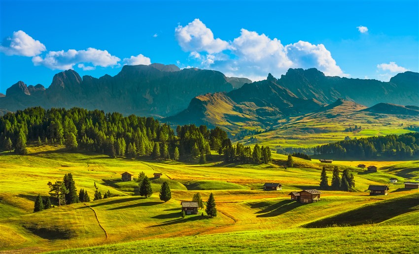 義大利多洛米緹山湖