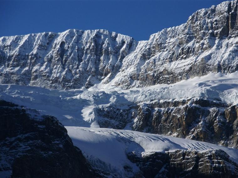 哥倫比亞冰原 (Columbia Icefield)