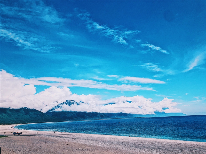 經典東部環島｜花賞四季~青山農場·伯朗大道騎跡·阿美原民體驗·太平洋岸賞下午茶·藍皮解憂列車3日